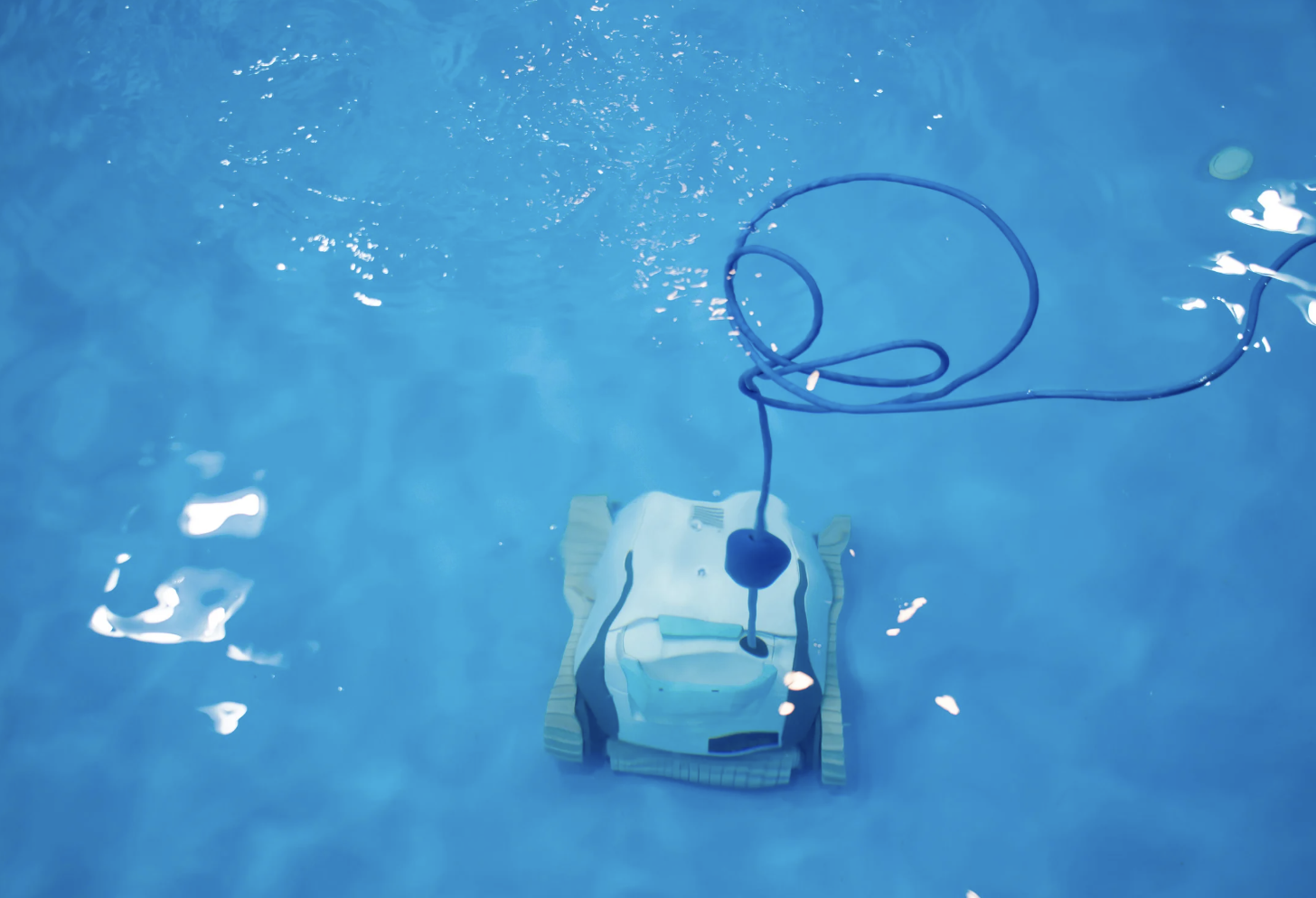 Análisis químico de agua de piscinas en Alicante